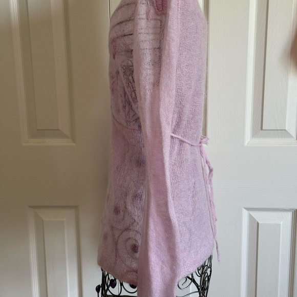 Arden B Light Pink/lav. Sheer Knit V-Neck Sweater.
L - Picture 5 of 7